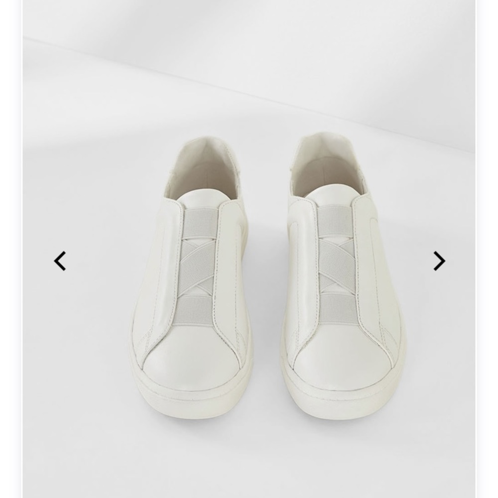 ✨HP✨Fabletics tennis shoes